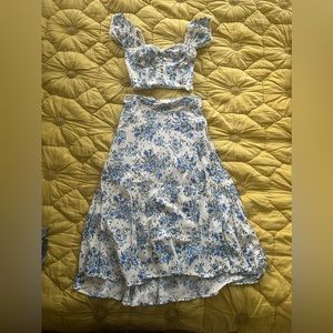 Floral crop top and midi skirt set MANGO